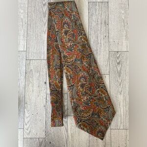 Vintage Jean Patou Men’s‎ Tie 100% Silk Made In France Paisley Pattern
